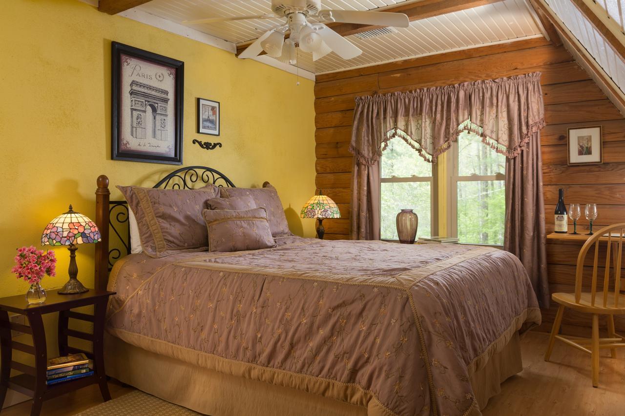 Tiffany'S Bed And Breakfast Bismarck ภายนอก รูปภาพ